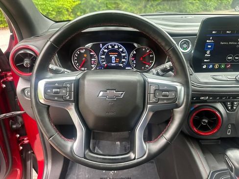 Used 2024 Chevrolet Blazer RS w/ Enhanced Convenience Package FWD image 33