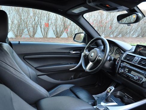 Used 2016 BMW M235i xDrive Coupe w/ Technology Package image 13