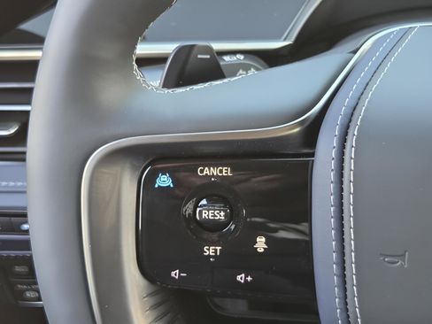 New 2026 INFINITI QX80 4WD image 21