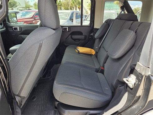 Used 2025 Jeep Wrangler Unlimited Sport S 4xe w/ Convenience Group image 7