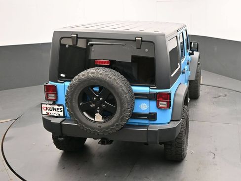 Used 2017 Jeep Wrangler Unlimited Sport AWD/4WD image 28