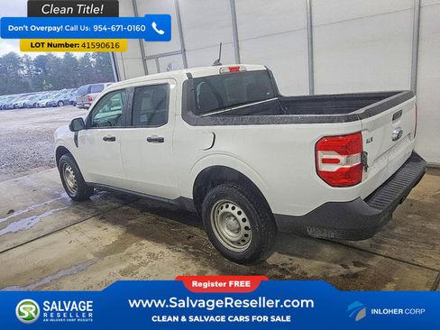 Used 2022 Ford Maverick XL image 3