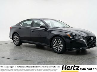 Used 2025 Nissan Altima 2.5 SV FWD video 1