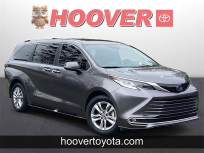 Used 2022 Toyota Sienna Limited