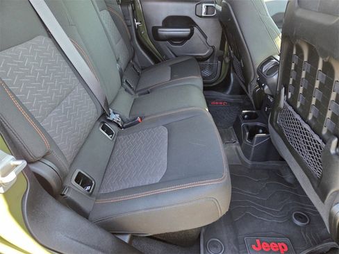 Used 2021 Jeep Gladiator Mojave image 10