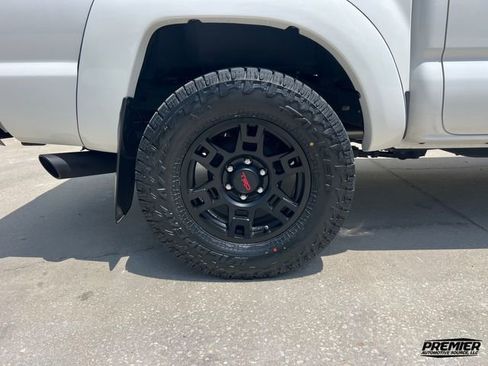 Used 2009 Toyota Tacoma PreRunner RWD image 47