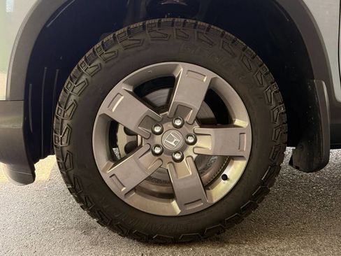 Used 2025 Honda Ridgeline TrailSport image 21