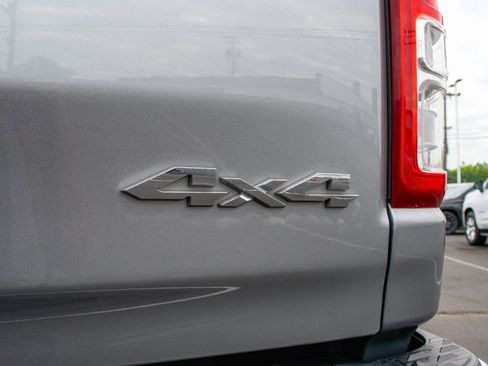 Used 2022 RAM 1500 Big Horn image 5