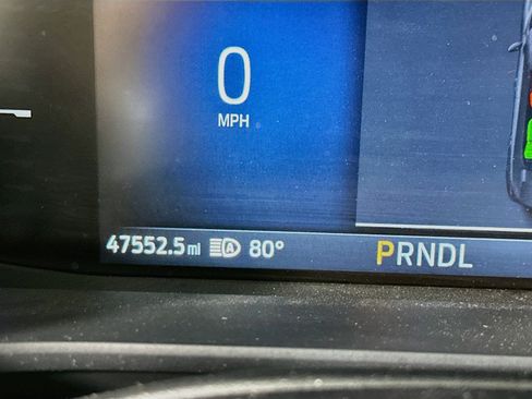 Used 2025 Ford Escape ST-Line Select AWD/4WD image 19