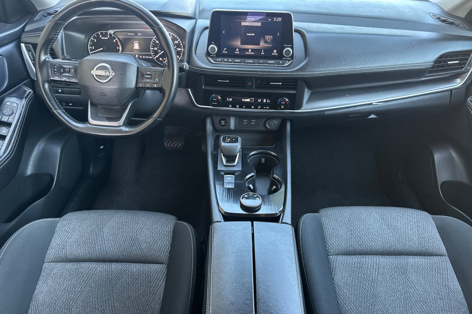 Certified 2025 Nissan Rogue SV AWD/4WD image 18
