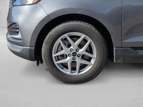 Used 2024 Ford Edge SEL image 22