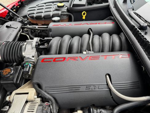 Used 1999 Chevrolet Corvette Convertible w/ Memory Pkg image 22