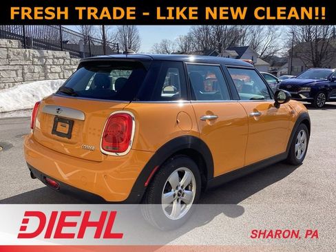 Used 2015 MINI Cooper 4-Door Hardtop image 7