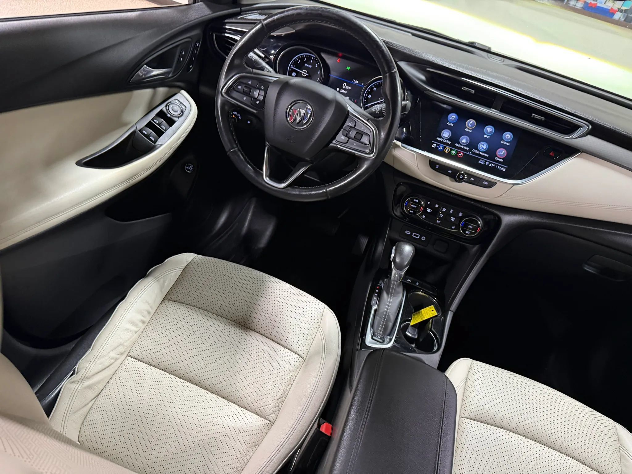 Used 2021 Buick Encore GX Essence AWD/4WD image 50