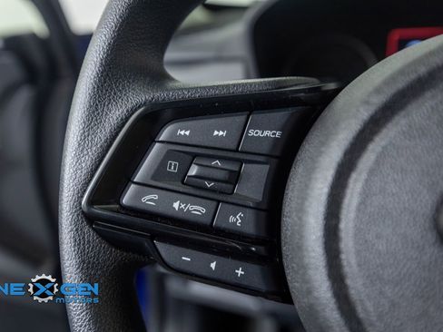 Used 2025 Subaru Crosstrek 2.0i Premium image 14