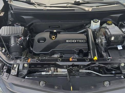 Used 2018 Chevrolet Equinox LS FWD image 21