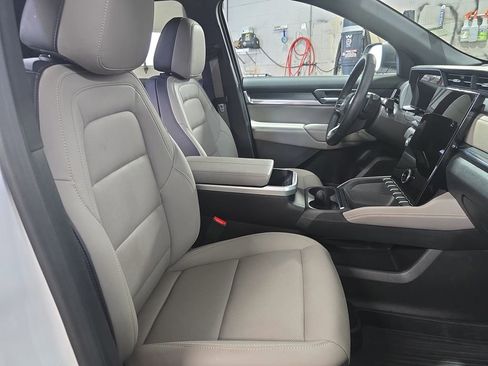 Used 2026 GMC Terrain Elevation w/ Elevation Premium Package image 10