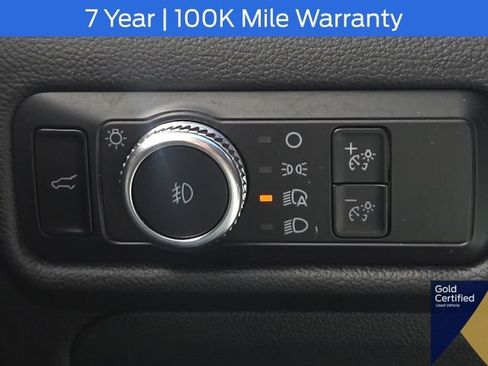 Used 2022 Ford Explorer Limited w/ Limited Technology Package AWD/4WD image 29