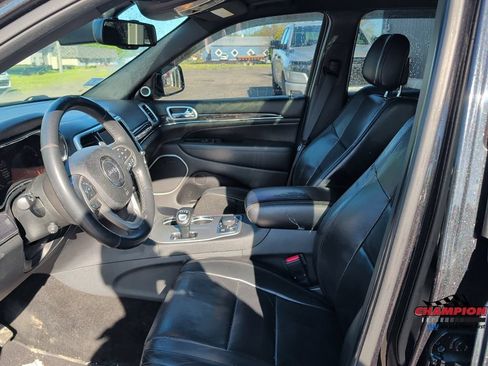 Used 2015 Jeep Grand Cherokee High Altitude AWD/4WD image 15