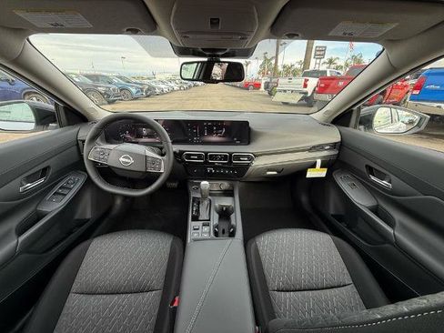 New 2026 Nissan Sentra SV w/ SV Convenience Package FWD image 13