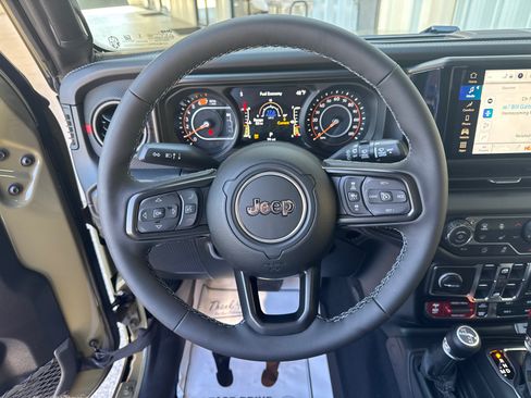 New 2026 Jeep Wrangler Unlimited Rubicon w/ Safety Group AWD/4WD image 22