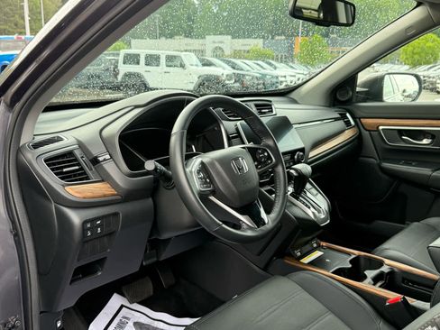 Used 2022 Honda CR-V Touring image 13