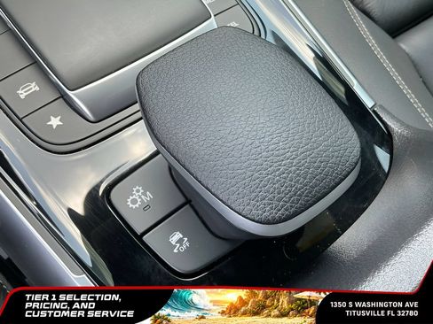 Used 2023 Mercedes-Benz GLA 35 AMG 4MATIC image 34