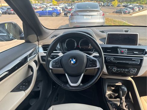 Used 2018 BMW X1 xDrive28i w/ Premium Package AWD/4WD image 7
