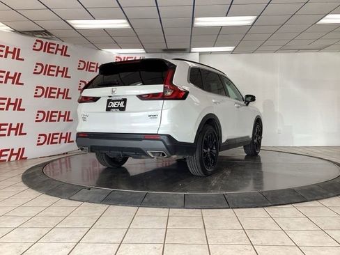 Used 2024 Honda CR-V Sport Touring image 7