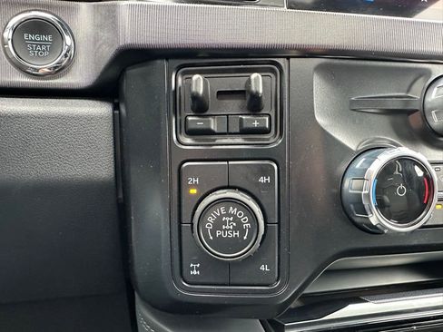 New 2026 Ford F350 Platinum w/ Tremor Off-Road Package image 25