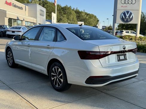 New 2025 Volkswagen Jetta S image 12