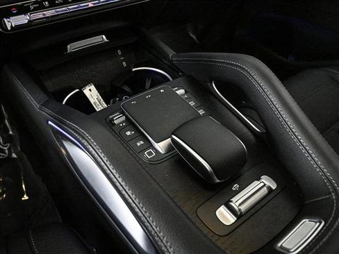 Used 2026 Mercedes-Benz GLS 450 4MATIC image 13