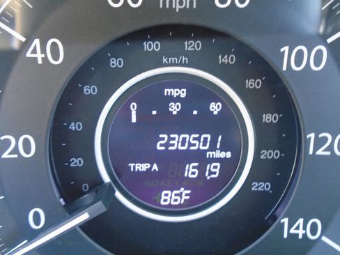 Used 2016 Honda CR-V EX image 16