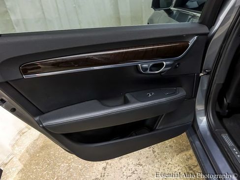 Used 2018 Volvo S90 T5 Momentum w/ Convenience Package AWD/4WD image 20
