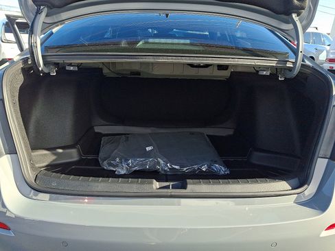 Used 2025 Honda Civic Sport image 28