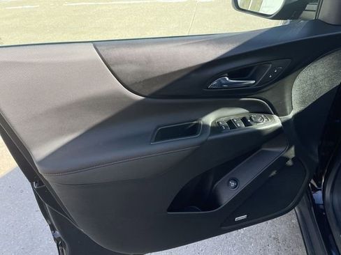 Used 2024 Chevrolet Equinox RS w/ RS Leather Package image 10
