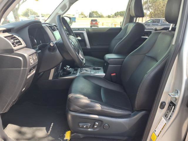 Used 2022 Toyota 4Runner Limited AWD/4WD image 13