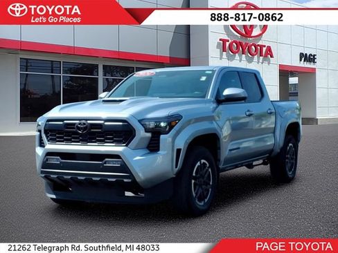 Used 2024 Toyota Tacoma TRD Sport w/ TRD Sport Upgrade Package AWD/4WD image 1