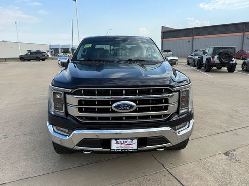 Used 2022 Ford F150 Lariat w/ Equipment Group 502A High AWD/4WD image 2