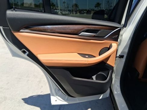 Used 2024 BMW X3 sDrive30i w/ Parking Assistance Package RWD image 15