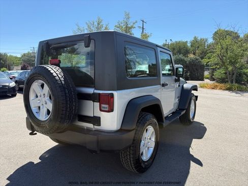 Used 2010 Jeep Wrangler Sport AWD/4WD image 7