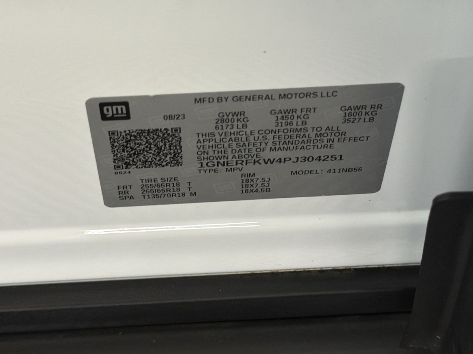 Used 2023 Chevrolet Traverse LS FWD image 22