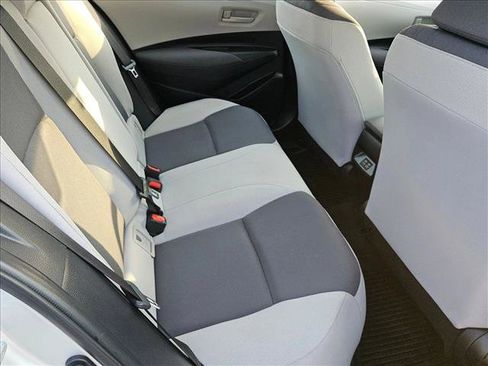Used 2024 Toyota Corolla LE FWD image 18