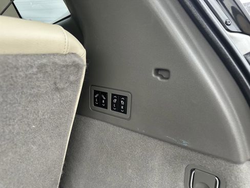 Used 2020 Cadillac XT6 Premium Luxury image 26