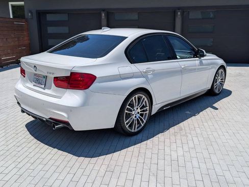 Used 2013 BMW 335i Sedan RWD image 5
