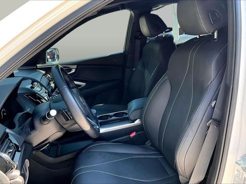 Certified 2025 Acura RDX SH-AWD image 8
