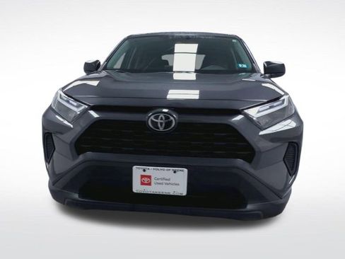 Certified 2023 Toyota RAV4 LE AWD/4WD image 17