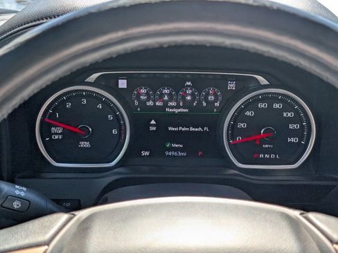 Used 2019 Chevrolet Silverado 1500 High Country w/ Technology Package image 19