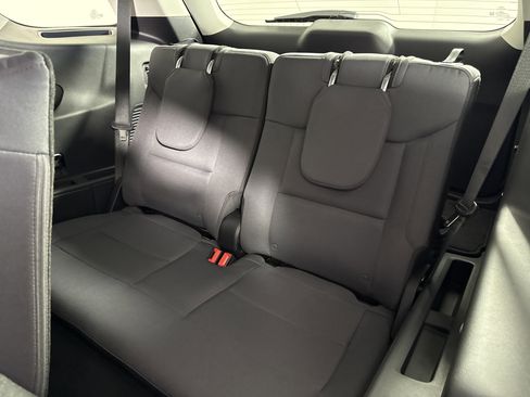 New 2026 Ford Explorer Active RWD image 14