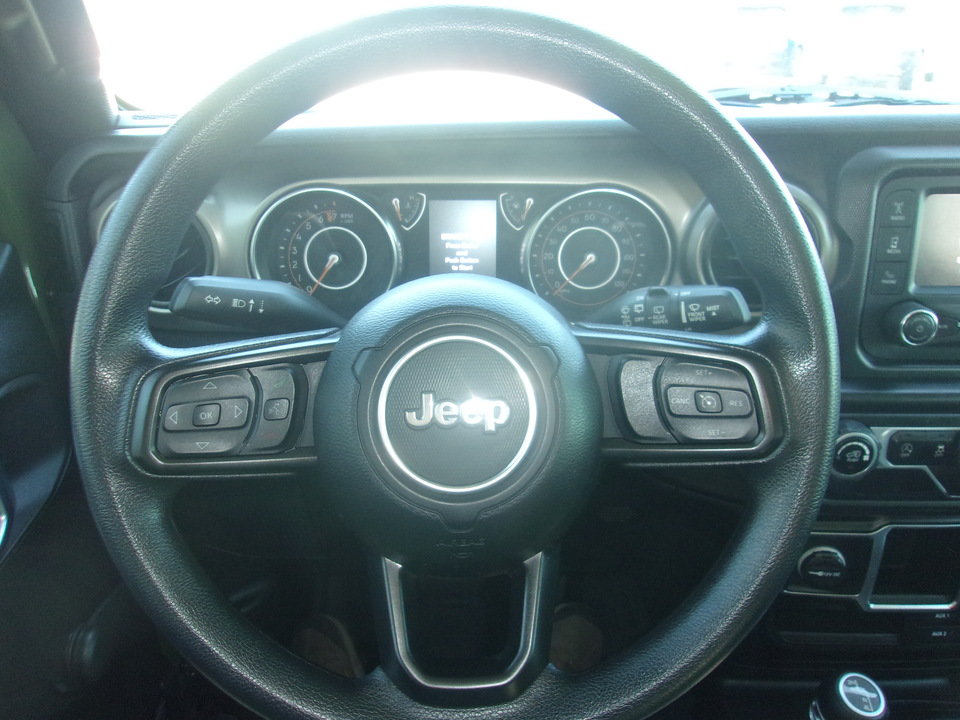 Used 2021 Jeep Wrangler Sport AWD/4WD image 9
